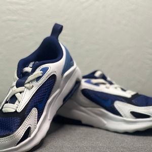 toddler Nike shoes